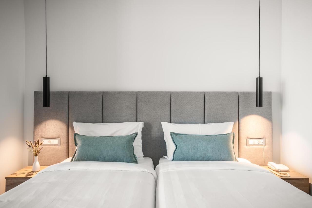 Acharavi Beach Hotel Ngoại thất bức ảnh