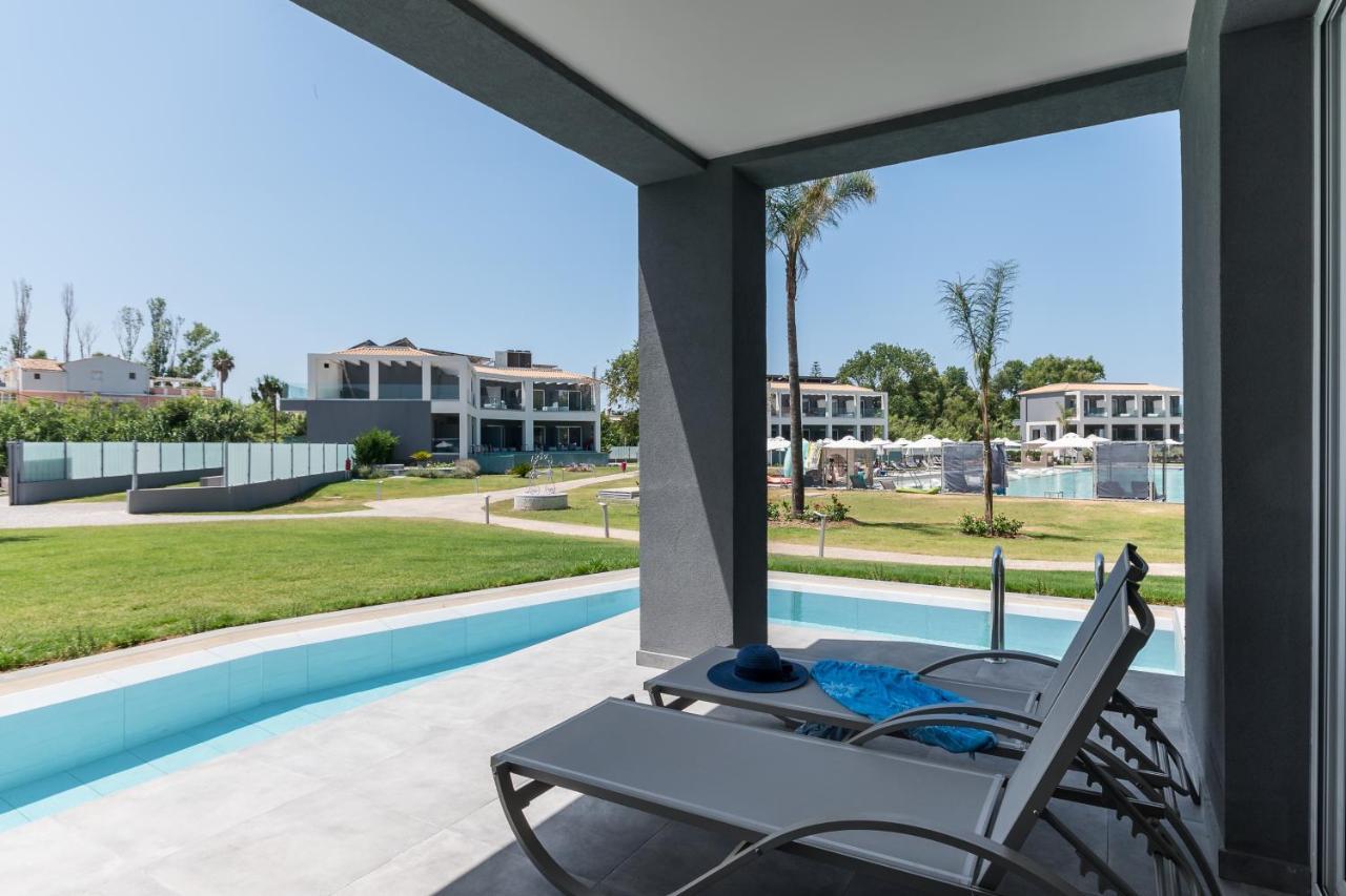Acharavi Beach Hotel Ngoại thất bức ảnh