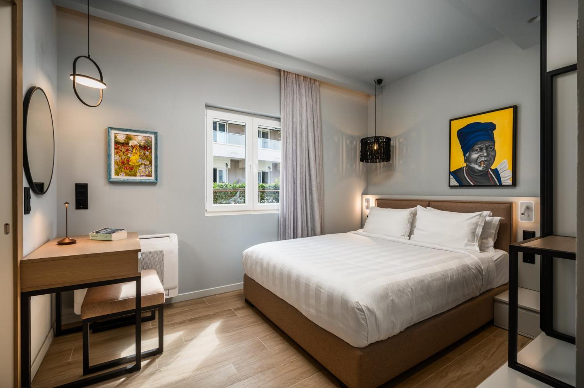 Acharavi Beach Hotel Ngoại thất bức ảnh